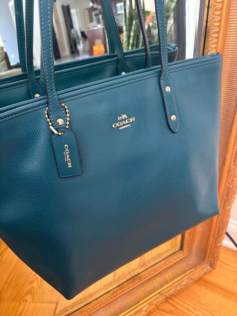 Coach City Zip Tote in Crossgrain Leather Dark Teal F36875 - Picture 4 of 7